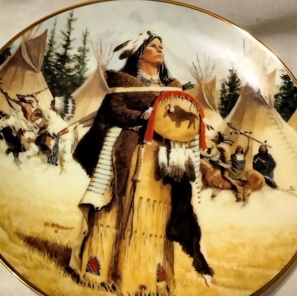 Hamilton collection plates - Picture 6 of 14